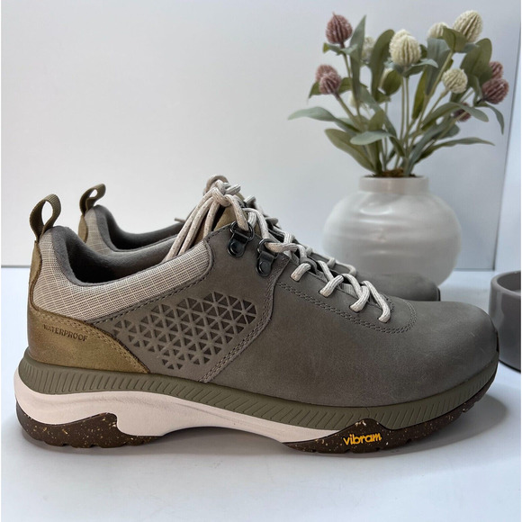 Dansko Mary Performance Waterproof Vibram Sneaker Taupe Women's EU 40/9.5 NWB - Picture 3 of 9